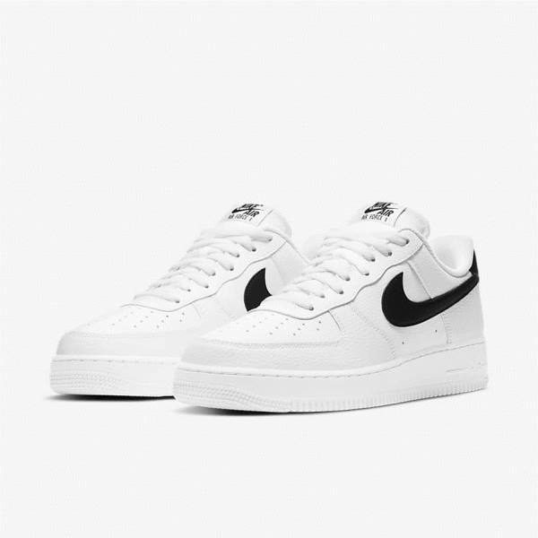 Nike Air Force 1 07 Miesten Tennarit Valkoinen Mustat | NK804COZ