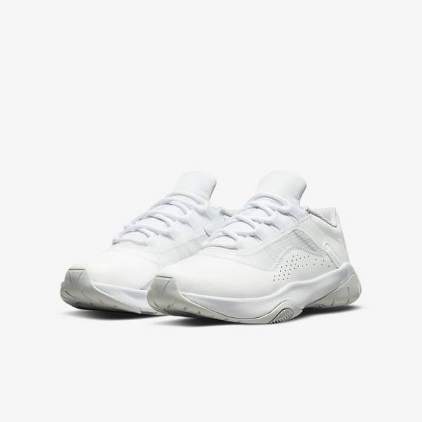 Nike Air Jordan 11 CMFT Low Older Lasten Tennarit Valkoinen Platina | NK180LXZ