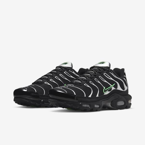 Nike Air Max Plus Miesten Tennarit Mustat Vihreä Metal Hopea Mustat | NK716KDS