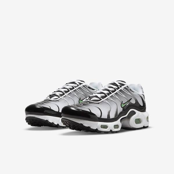 Nike Air Max Plus Older Lasten Tennarit Valkoinen Mustat Hopea Minttu | NK369OUS