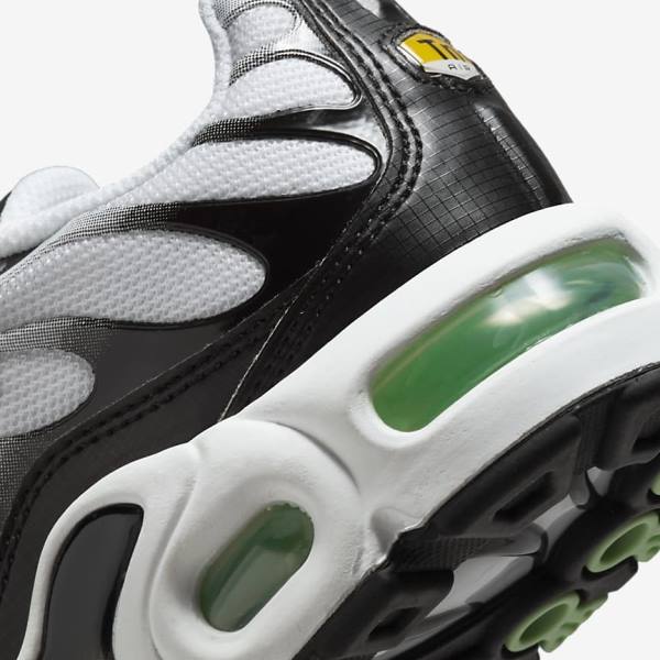 Nike Air Max Plus Older Lasten Tennarit Valkoinen Mustat Hopea Minttu | NK369OUS