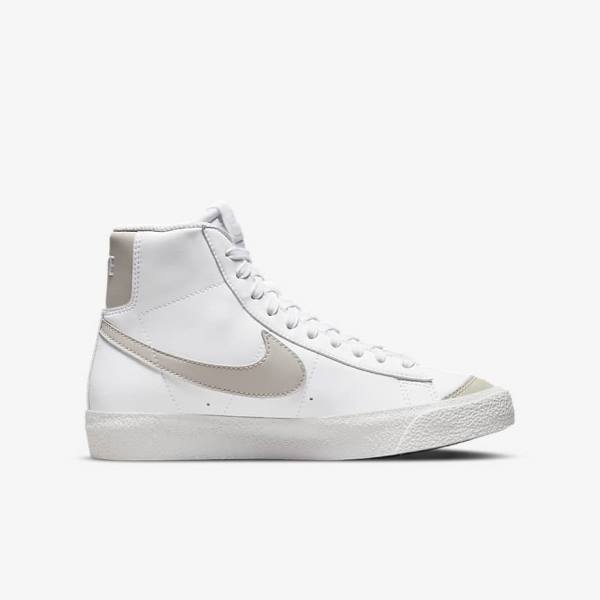 Nike Blazer Mid 77 SE Older Lasten Tennarit Valkoinen Vaaleanbeige | NK789VAR