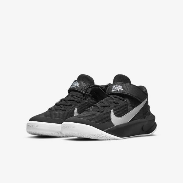 Nike Team Hustle D 10 FlyEase Older Lasten Koripallokengät Mustat Valkoinen Metal Hopea | NK532HWE