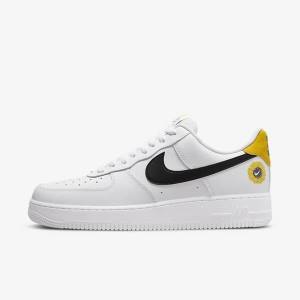 Nike Air Force 1 07 LV8 Miesten Tennarit Valkoinen Keltainen Mustat | NK548RWU