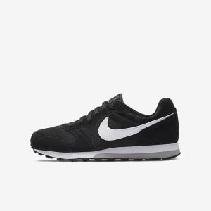 Nike MD Runner 2 Older Lasten Tennarit Mustat Harmaat Valkoinen | NK096FGM